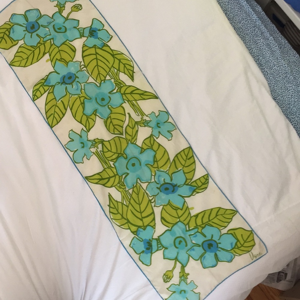 Vintage 60s Vera silk scarf leaves flower power